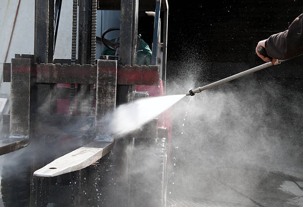Best Factory Floor Cleaning  in St Clair Shores, MI